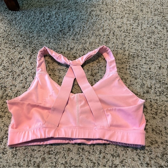 Adidas Pink & White Seamless Sports Bra Size Medium - Picture 2 of 3